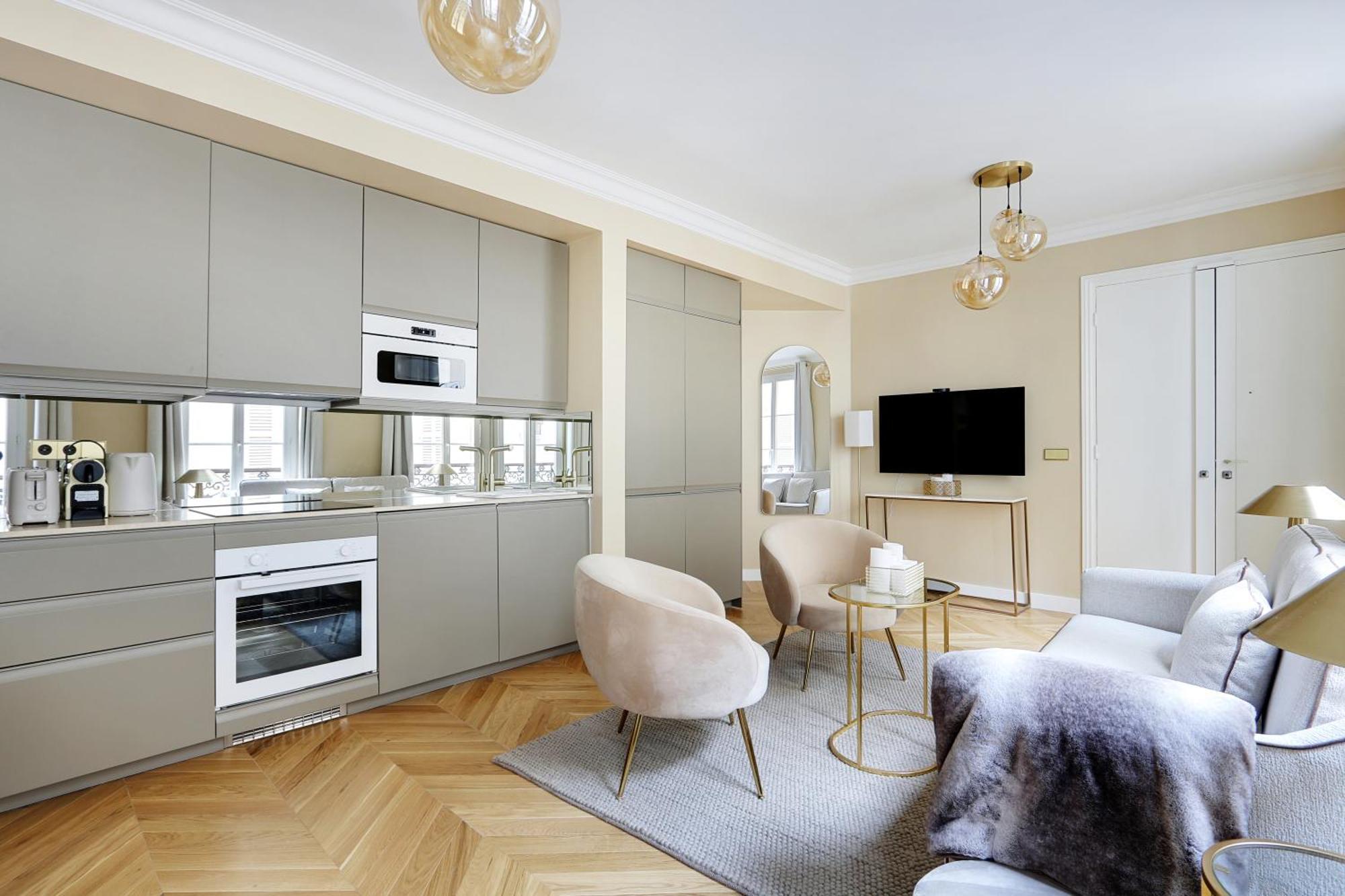 Pick A Flat'S Apartments In Opera Saint Lazarre - Rue De L'Isly Paris Eksteriør billede